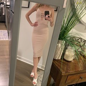 Dacie & Marvel light pink tight below knee dress